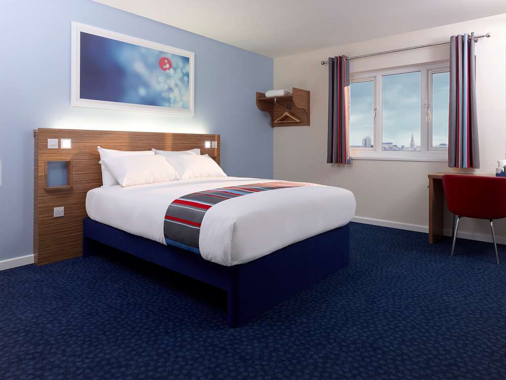 Travelodge Bedford Wyboston Quarto foto