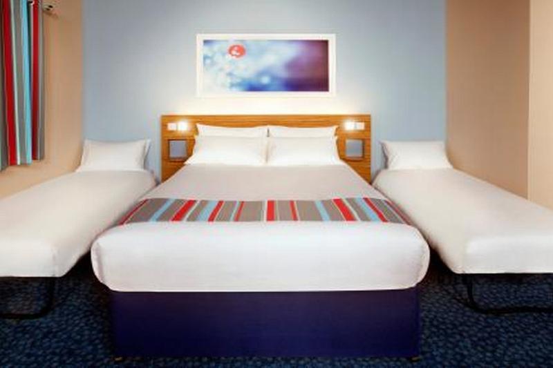 Travelodge Bedford Wyboston Exterior foto